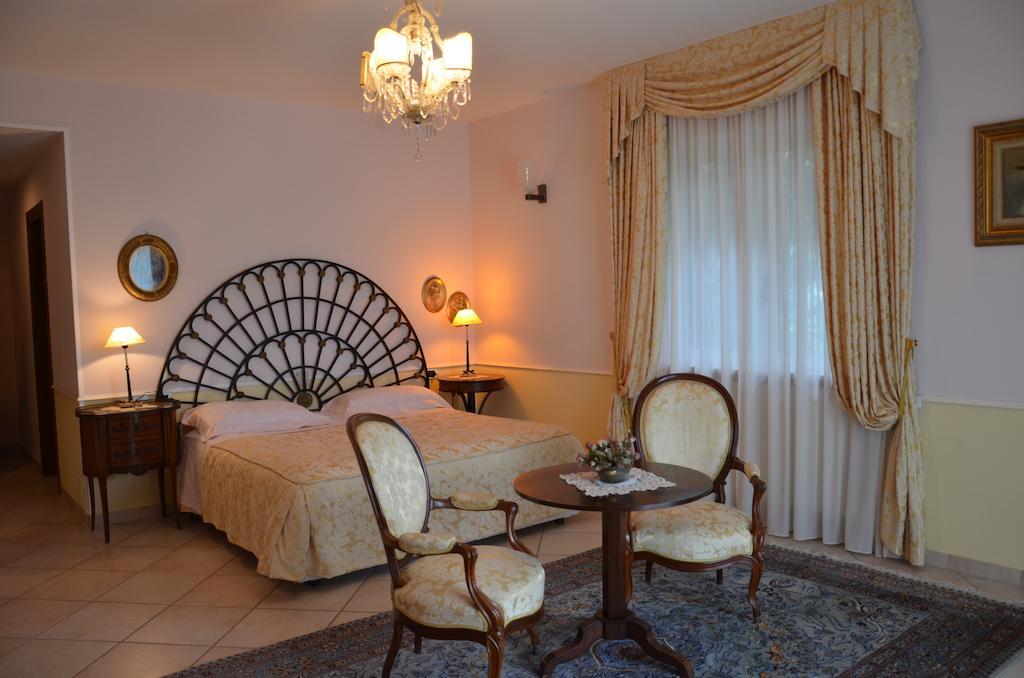 بالينورو Bed And Breakfast El Dueno الغرفة الصورة