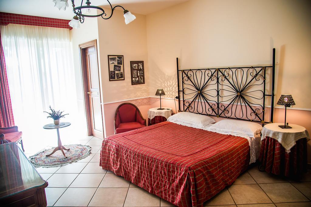 بالينورو Bed And Breakfast El Dueno المظهر الخارجي الصورة